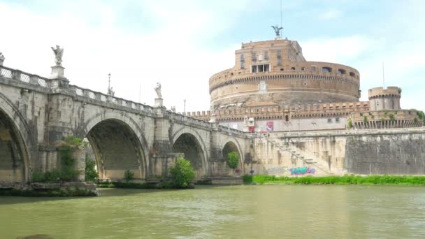 Η κάστρο Ιερά αγγέλου στη Ρώμη — Αρχείο Βίντεο