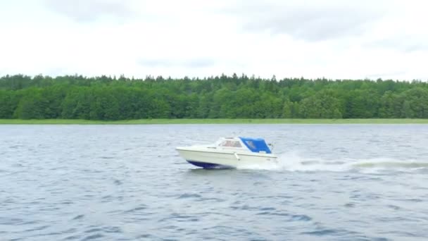 Speed boat going on scandianvian waters — Stock Video