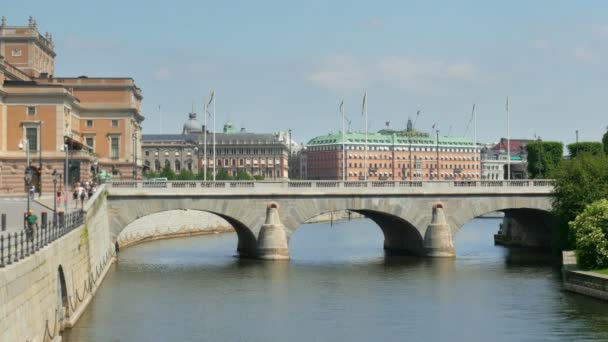 Uitzicht op de stad Stockholm oude — Stockvideo