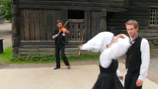 Traditional scandinavian dance — Stock Video