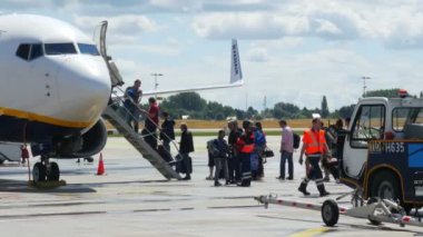 Havaalanında uçuş hazırlanması