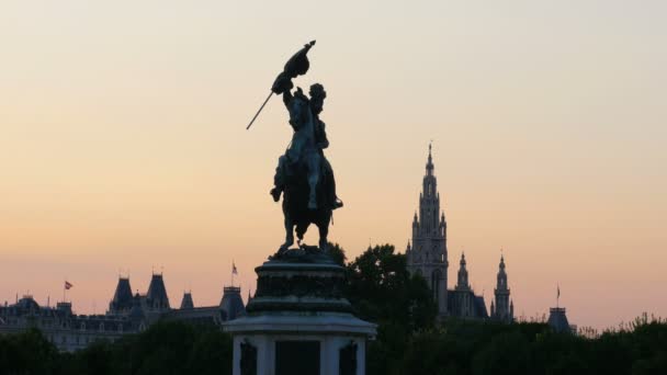 Habsburg – Lotaringiai Károly szobor — Stock videók