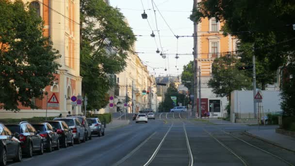 Tráfego nas ruas em Viena — Vídeo de Stock