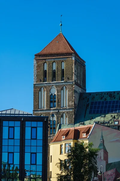 Edificios con iglesia en Rostock —  Fotos de Stock