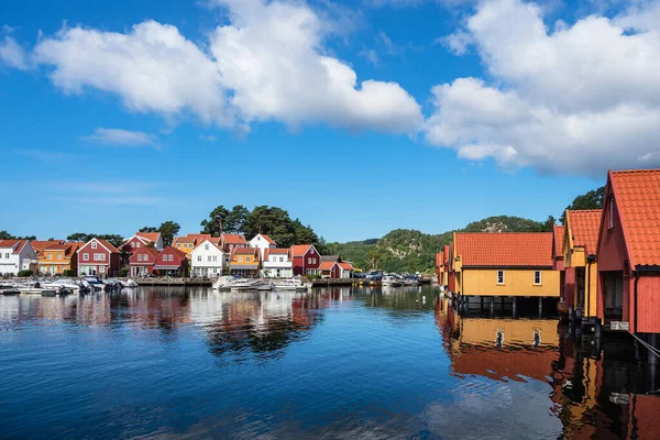 노르웨이 마을을 구경함 — 스톡 사진