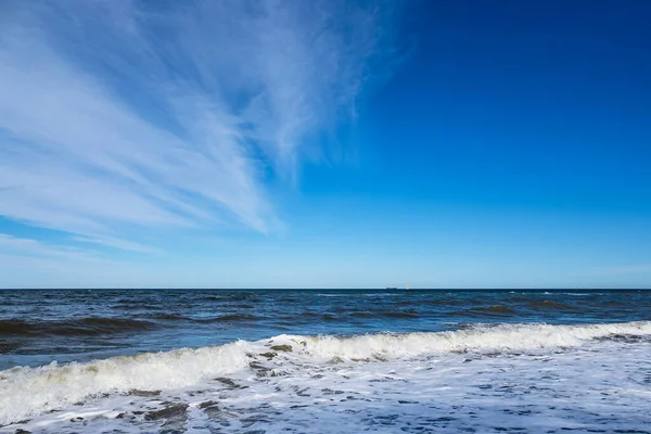 Ondas Costa Mar Báltico Nienhagen Alemanha — Fotografia de Stock