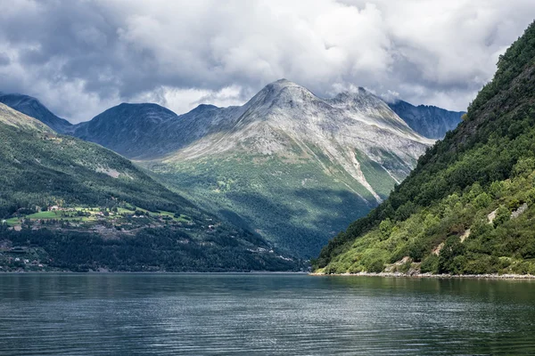 Storfjord ในนอร์เวย์ — ภาพถ่ายสต็อก