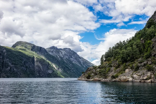 เกียร์แลนด ์fjord — ภาพถ่ายสต็อก