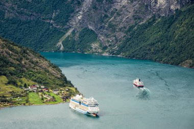 geirangerfjord göster