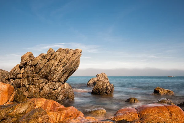 Atlantikküste in der Bretagne — Stockfoto