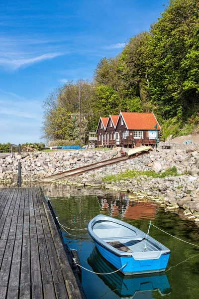 Boot in een haven — Stockfoto