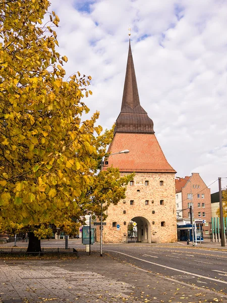 Historisches Gebäude in Rostock — Stockfoto