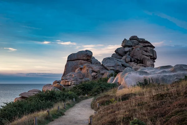 Costa del océano Atlántico en Bretaña — Foto de Stock