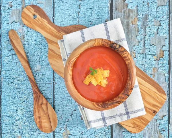 Cuenco Deliciosa Sopa Tomate Fotografiado Desde Una Perspectiva Aérea —  Fotos de Stock