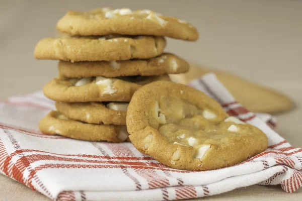 Mjuk vit Cocolate Macadamia Cookies — Stockfoto