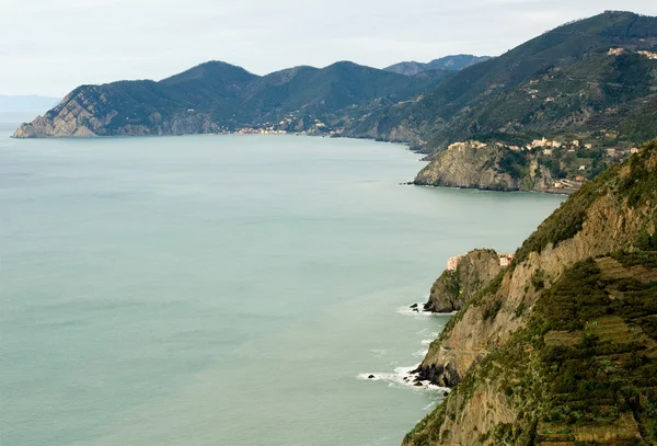 Medelhavets kustlinje, Italien — Stockfoto