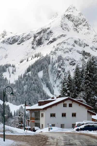 Alpine Village, Oostenrijk — Stockfoto