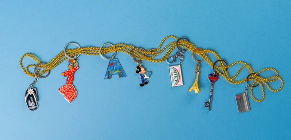 Farklı şehirlerden gelen Hatıra Eşyası Anahtarlık