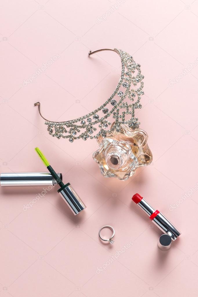 female fashion accessories