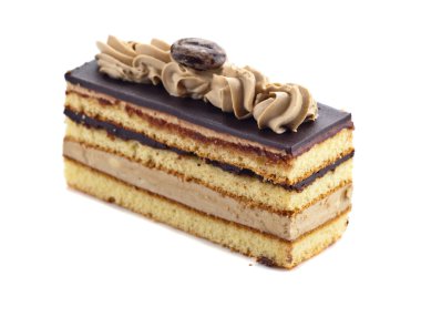 Kahve kek üzerine beyaz izole 