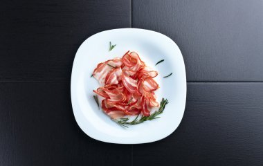 rosemary ile pastırma