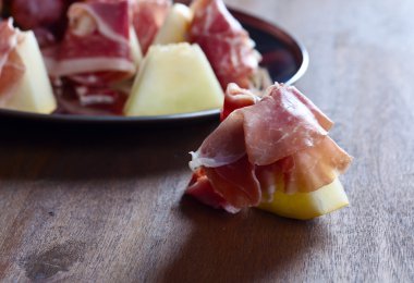  İspanyol jamon kavun ile 