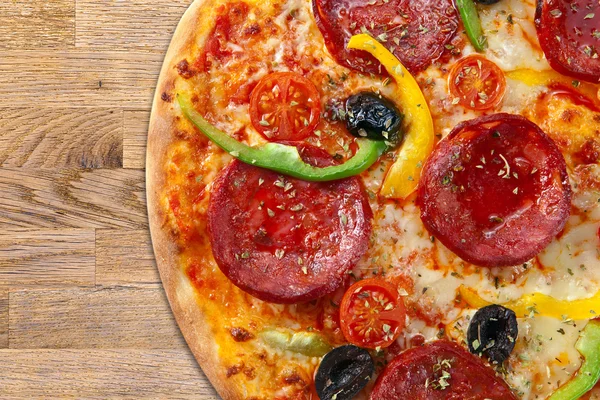 Fresh baked pizza with salami — Stock Photo, Image