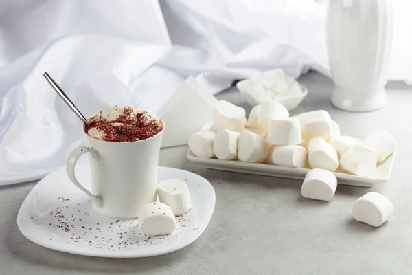 Chocolat Chaud Avec Guimauves Saupoudrées Chapelure Chocolat Bonbons Vacances — Photo