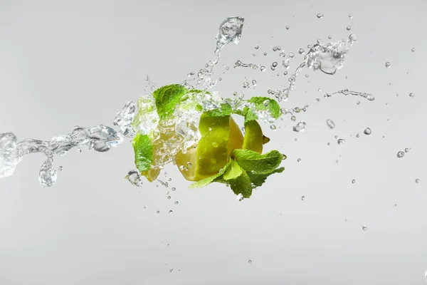 Fresh Lime Mint Ice Splash White Background — Stock Photo, Image