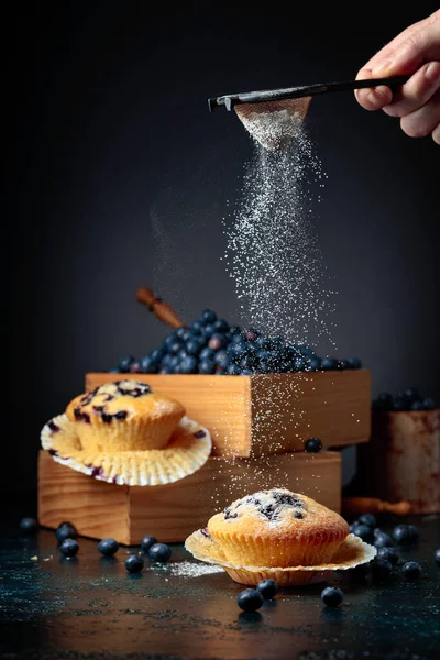 Blueberry Muffins Berries Wooden Box Muffins Sprinkled Sugar Powder — Stock Photo, Image