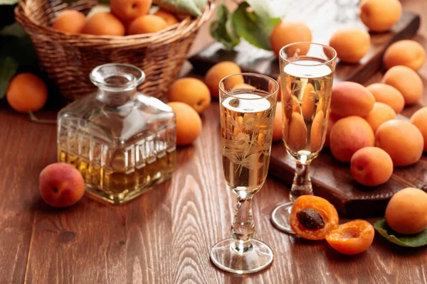 Glasses Sweet Apricot Liquor Fresh Fruits Wooden Table — Stock Photo, Image