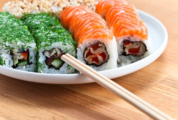 Sushi japonês — Fotografia de Stock