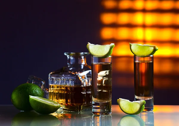 Altın tequila — Stok fotoğraf