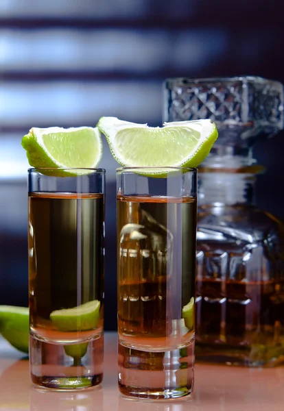 Gold tequila — Stock Photo, Image