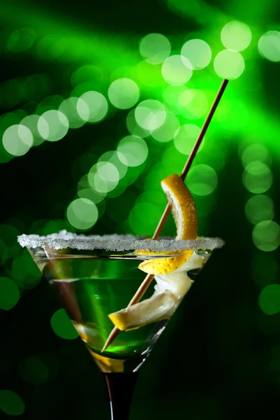 Cocktail with lemon — Stock Photo, Image