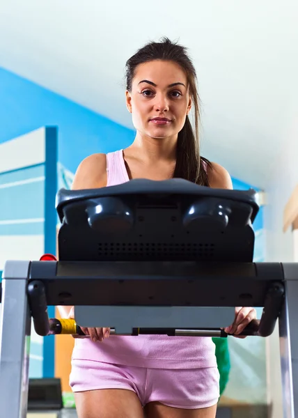 Ragazza in palestra — Foto Stock