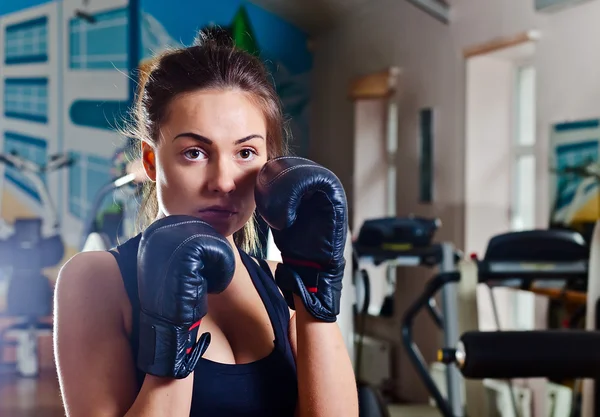 Girl in sport hall — Stock Photo, Image