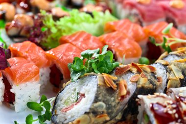 İştah açıcı Japon suşi 