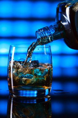 viski ve buz 