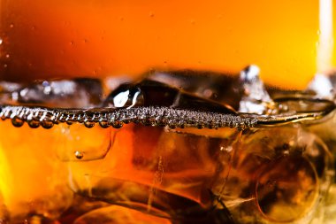 bir alkollü içki detay