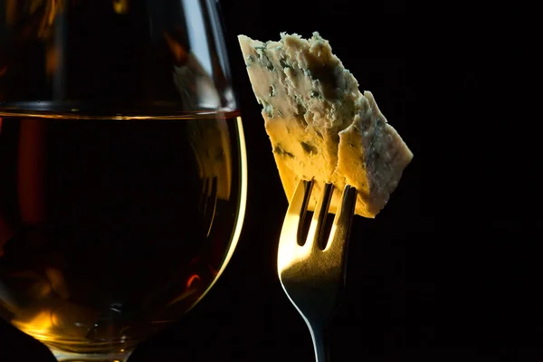 Käse und Wein — Stockfoto