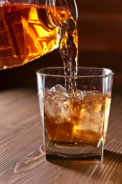 whiskey and natural ice 