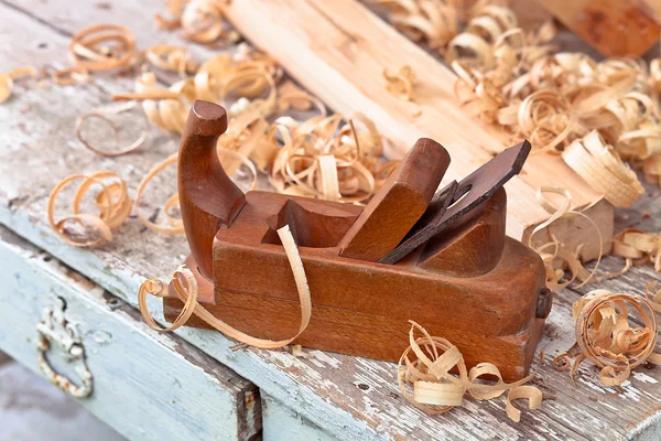 Vecchio piano in legno — Foto Stock