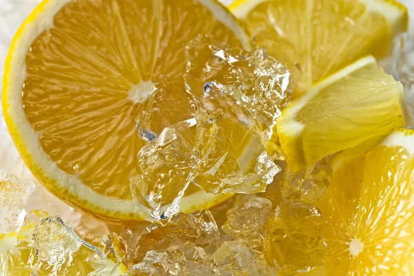 Limón con hielo — Foto de Stock