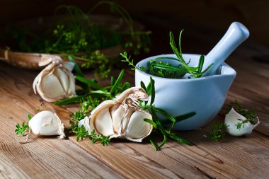 baharat sarmısak ve yeşil