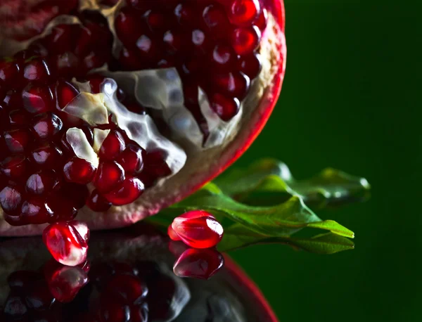 Pomegranate — Stock Photo, Image