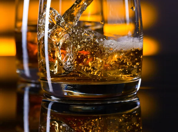 Whiskey and ice — Stock Photo, Image