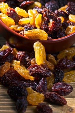 kahverengi dich içinde Kuru üzüm 