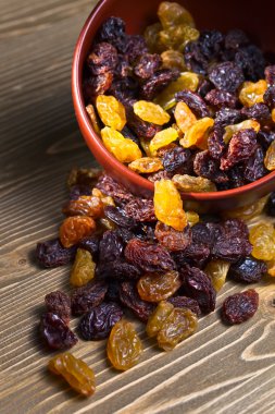 kahverengi dich içinde Kuru üzüm 