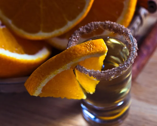 Tequila con arancia e cannella — Foto Stock
